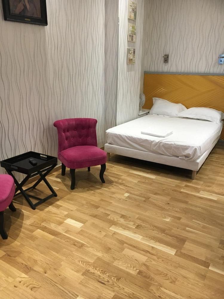 호텔 모브쥬 가르 뒤 노르 파리 외부 사진